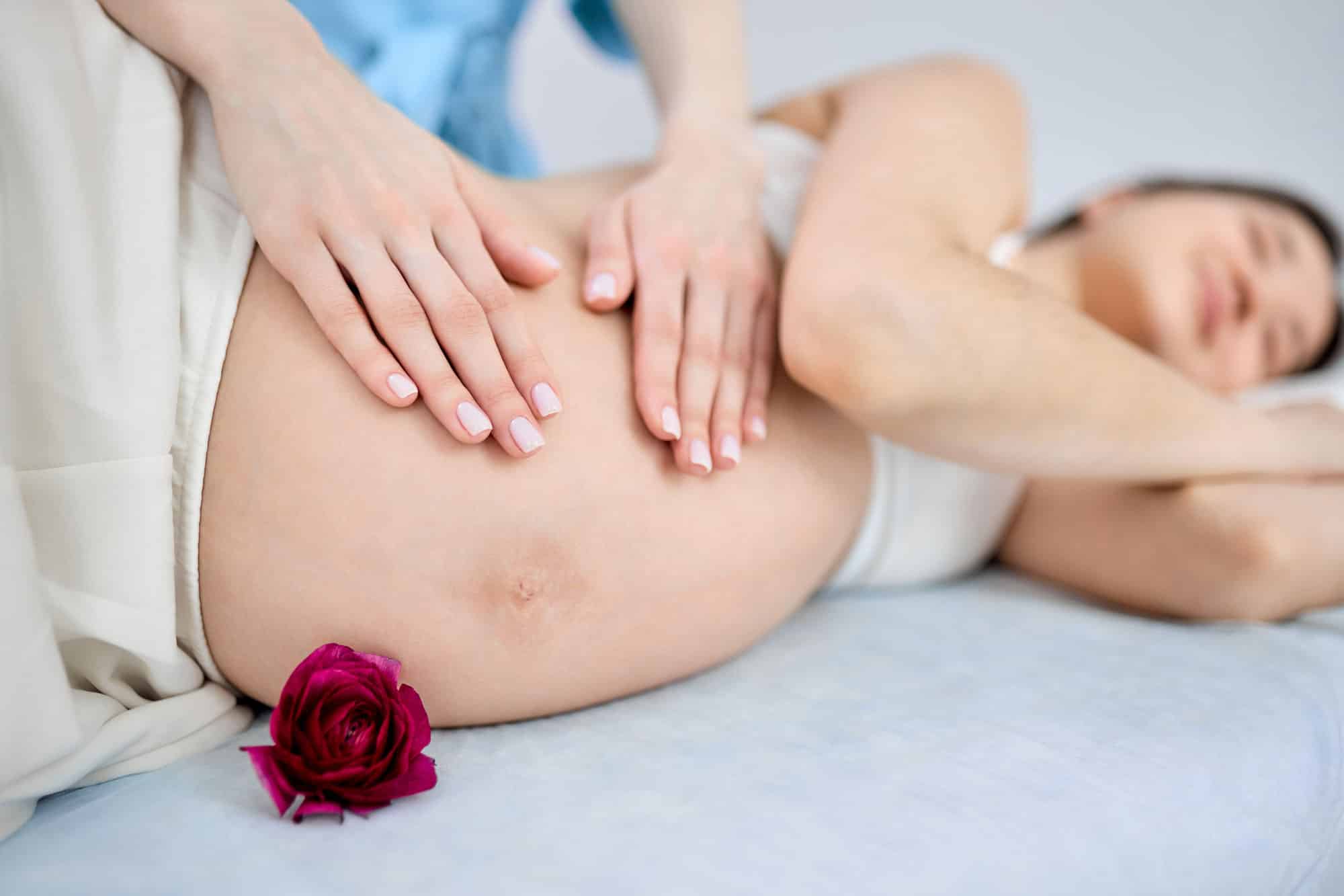 Prenatal-Massage-Technique